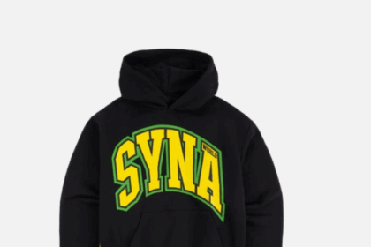 Syna World Hoodie